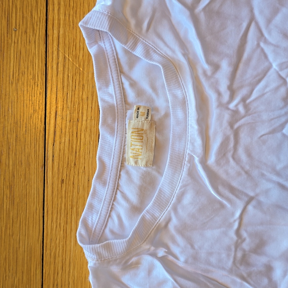 Nation LTD, White Short Sleeve Satiny T-Shirt, EUC, Women's M - Picture 3 of 13